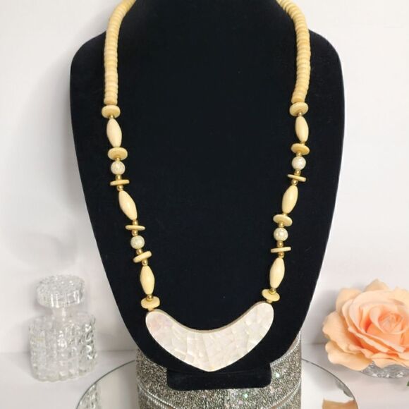 Vintage Native ethnic beaded MOP statement necklace - Picture 1 of 11
